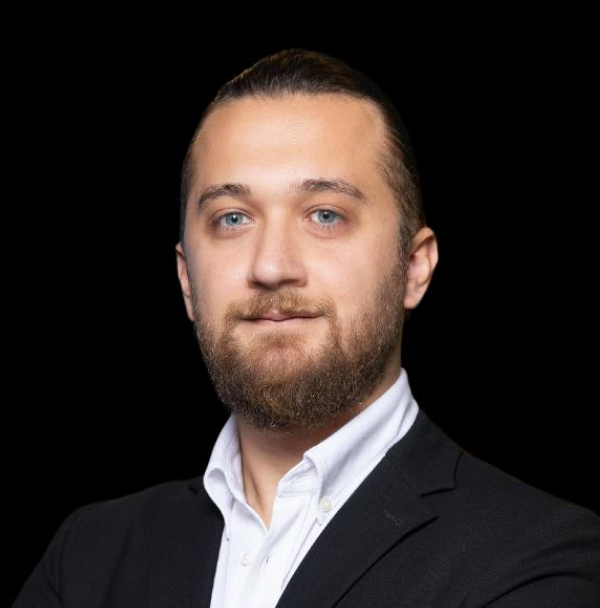 Tanju Öztürk